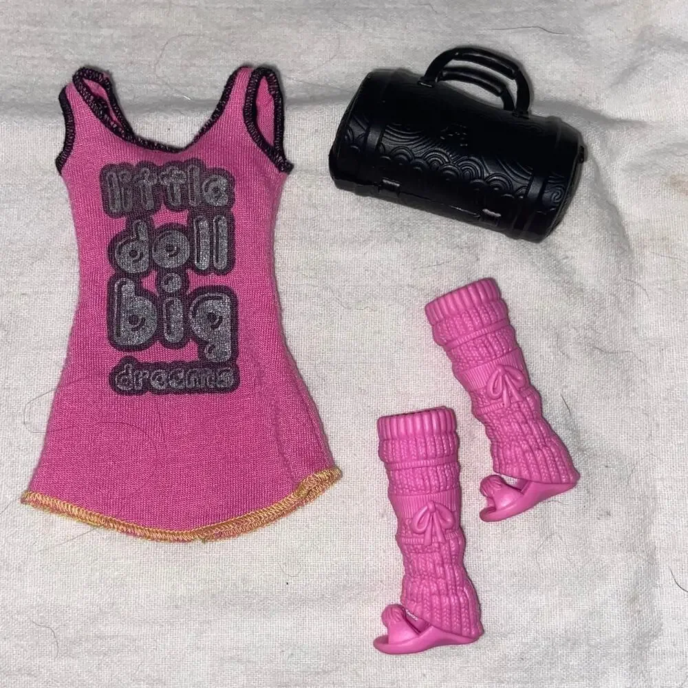Barbie Fashionistas Fashion Pack 2012 Assortment N4855 Model X7858 Mattel